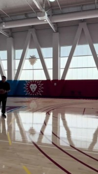 等你回来🙌崔永熙动态：伤后首次球场训练⛹‍♂️ACL断裂171天